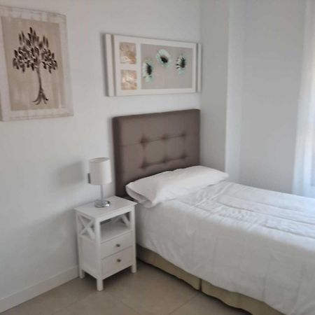 Apartamento De 3 Dormitorios Piscina Y Parking Calp Extérieur photo