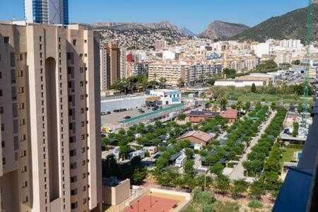Apartamento De 3 Dormitorios Piscina Y Parking Calp Extérieur photo